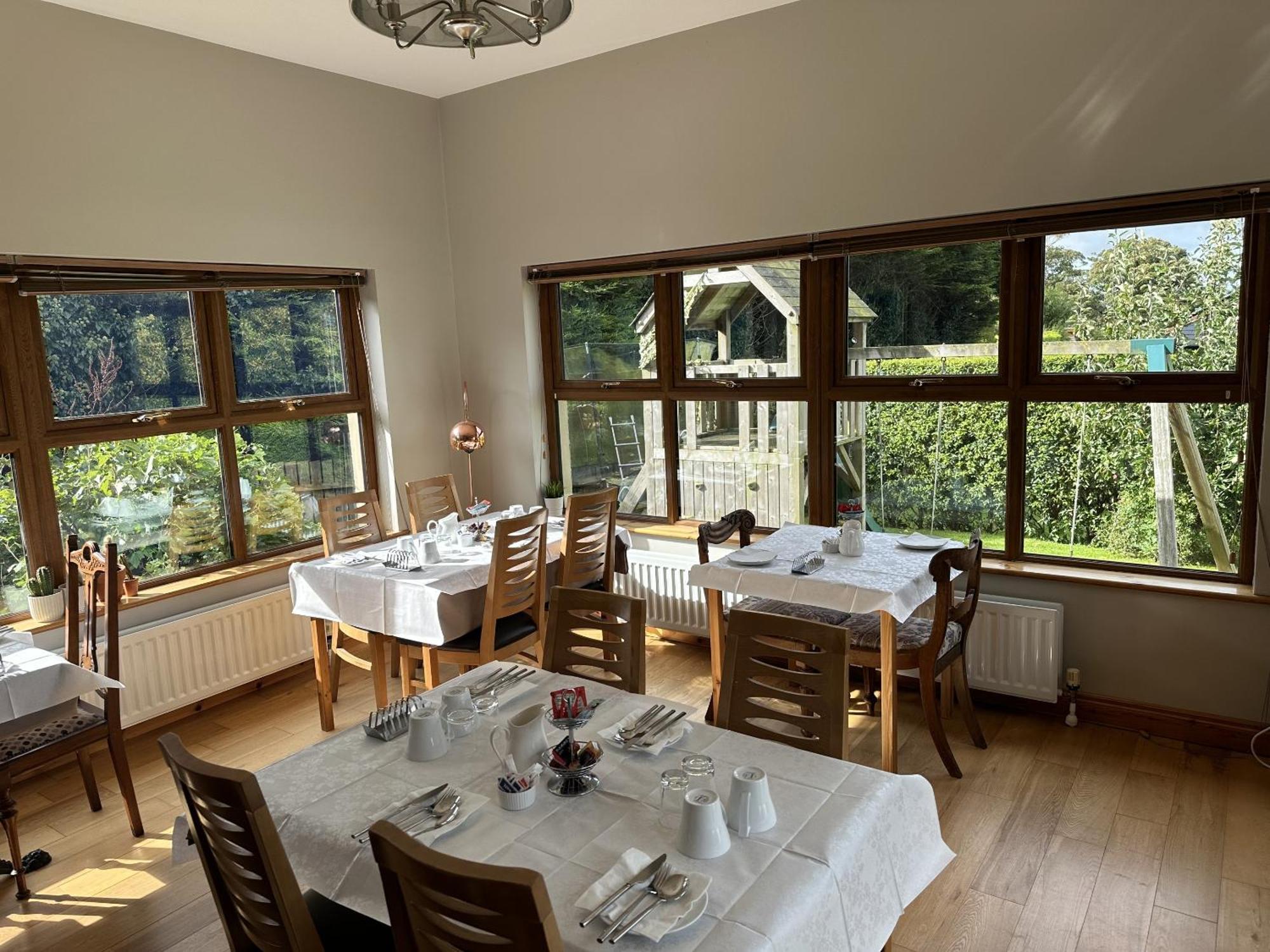 Dunhill Cottage B&B ฮิลล์สโบโร ภายนอก รูปภาพ