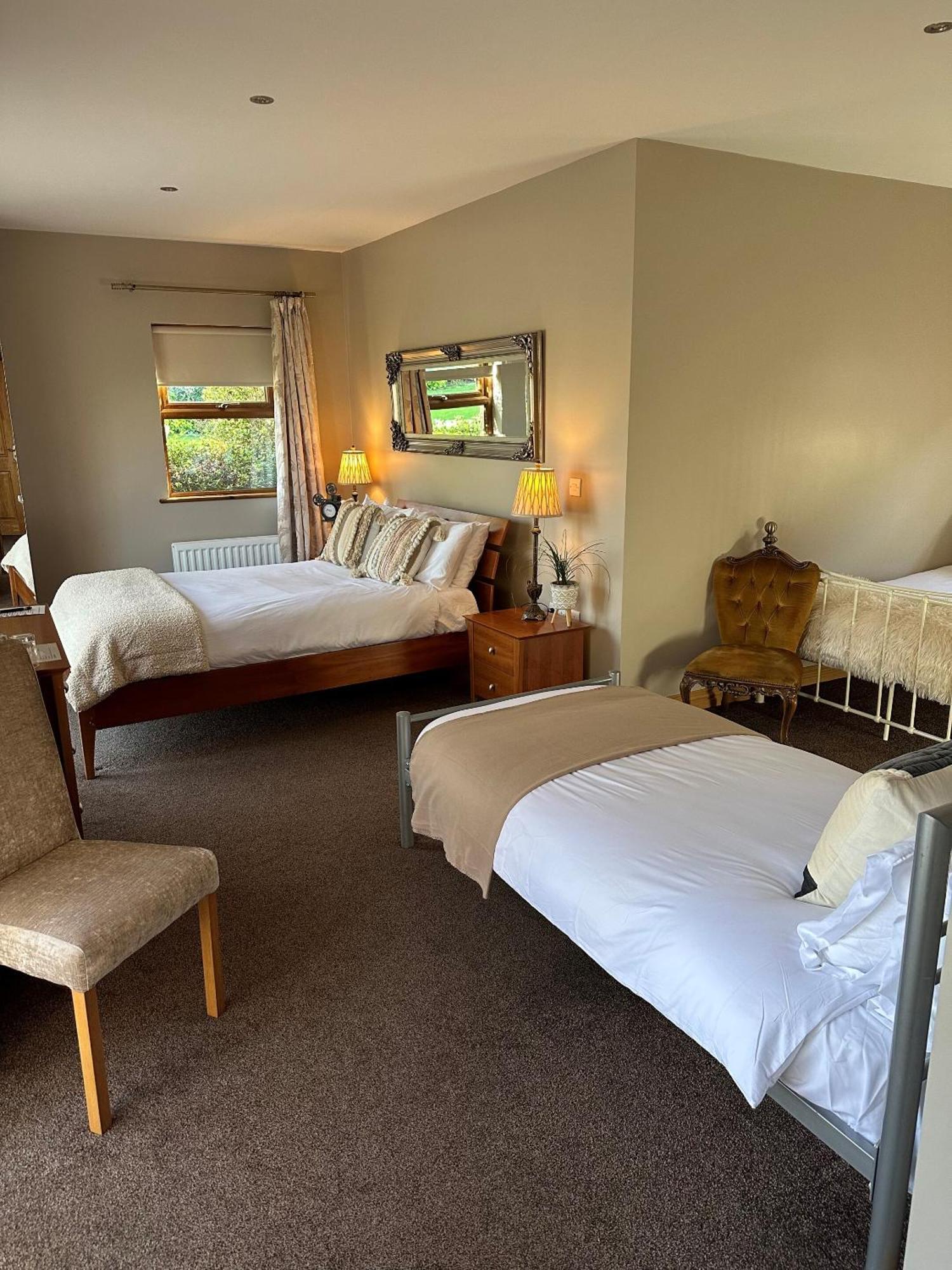 Dunhill Cottage B&B ฮิลล์สโบโร ภายนอก รูปภาพ