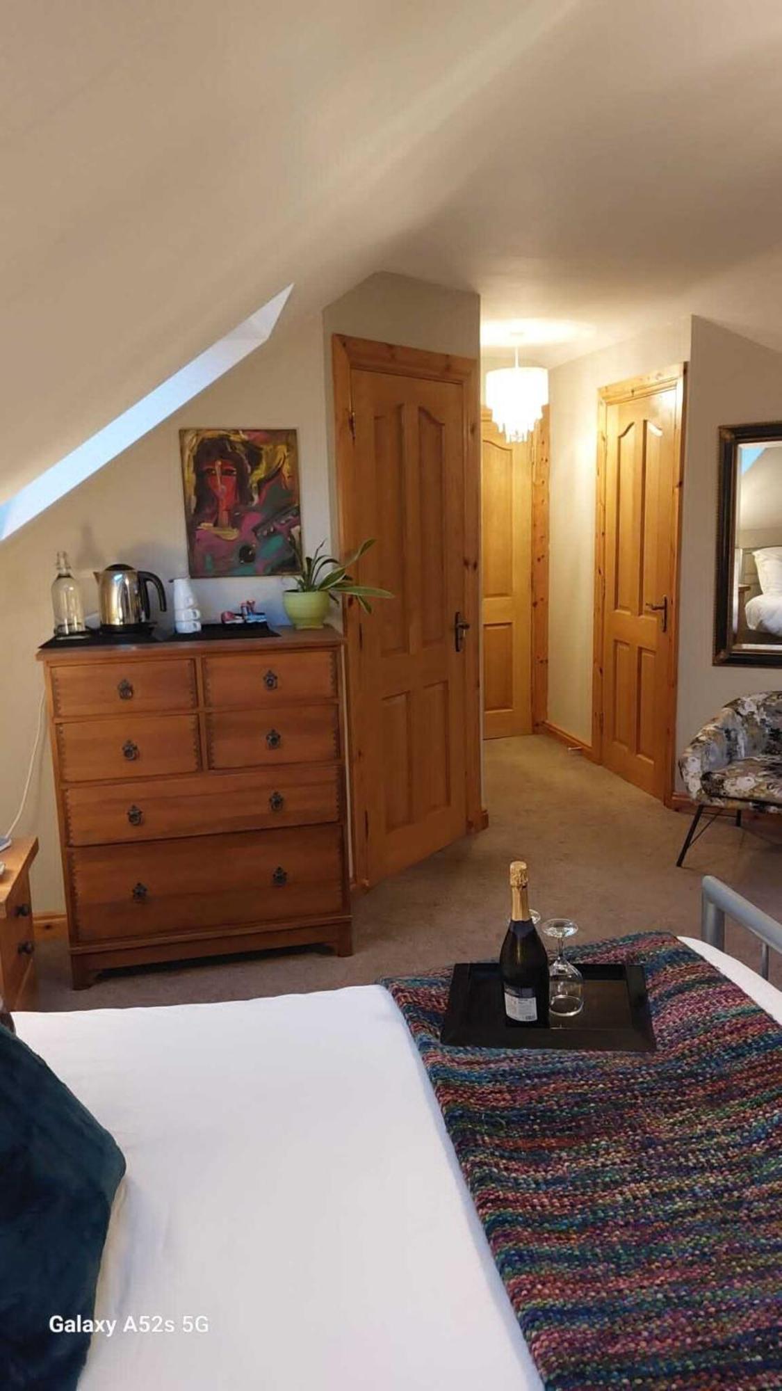 Dunhill Cottage B&B ฮิลล์สโบโร ห้อง รูปภาพ